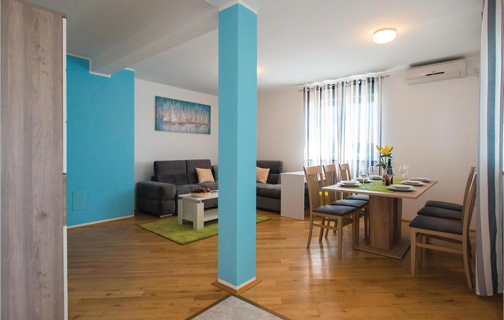 Amazing Apartment In Labin With House Sea View Bagian luar foto