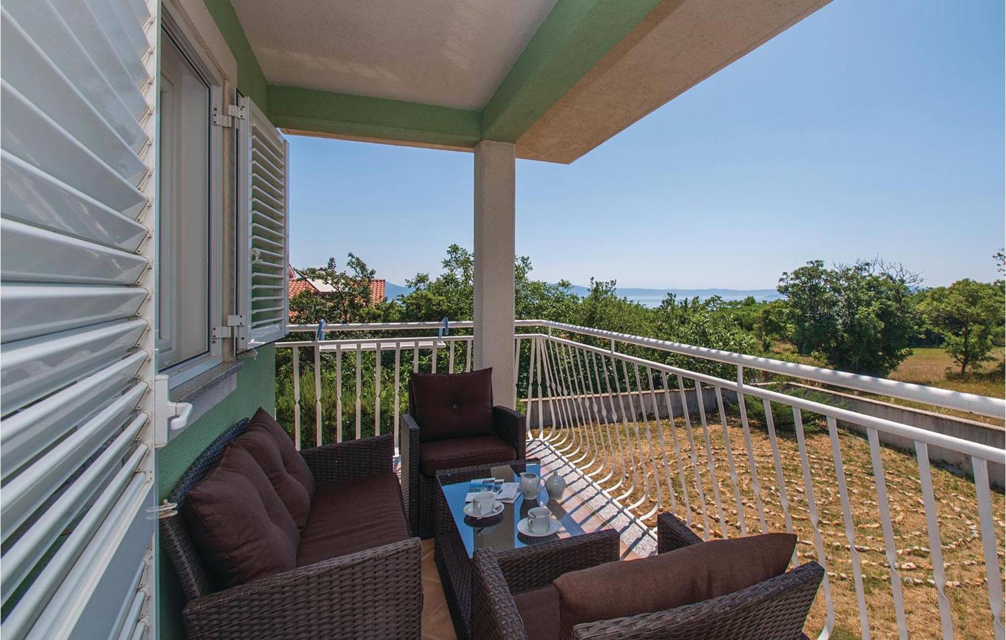Amazing Apartment In Labin With House Sea View Bagian luar foto
