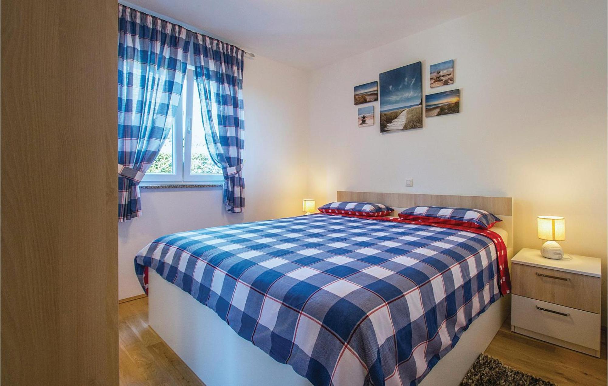 Amazing Apartment In Labin With House Sea View Bagian luar foto