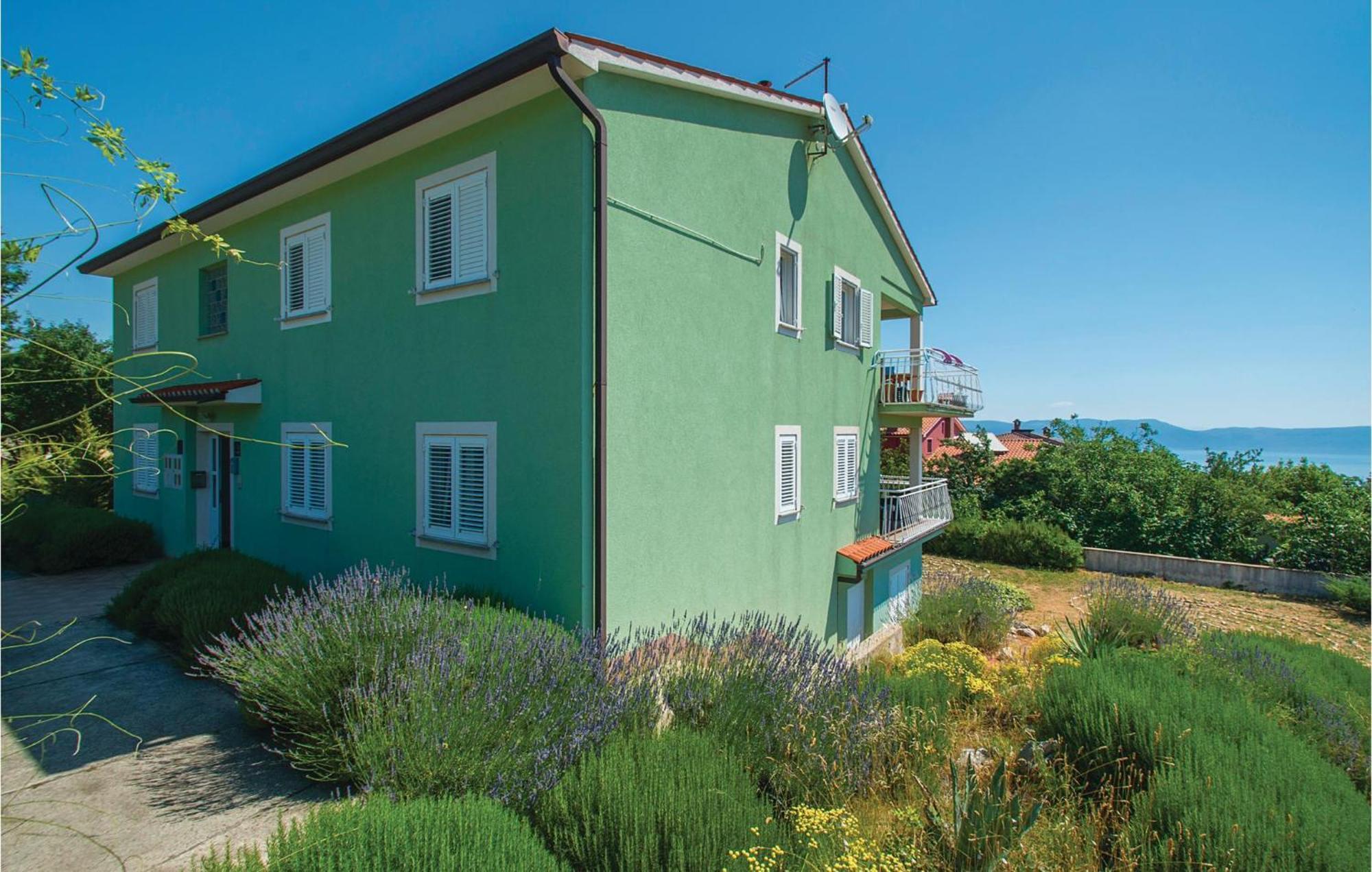 Amazing Apartment In Labin With House Sea View Bagian luar foto